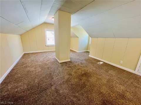 1049 Bell Ct, Elyria, OH 44035 photo 22