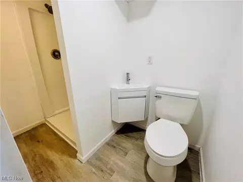 1049 Bell Ct, Elyria, OH 44035 photo 28