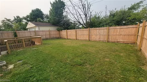 16792 Gerard, Maple Heights, OH 44137 photo 12