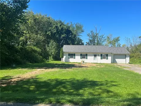 4071 Evergreen Dr, Ashtabula, OH 44004 photo 1