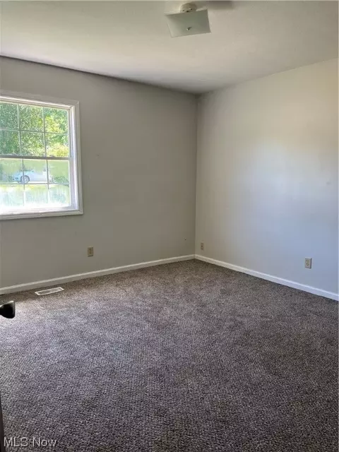 4071 Evergreen Dr, Ashtabula, OH 44004 photo 9