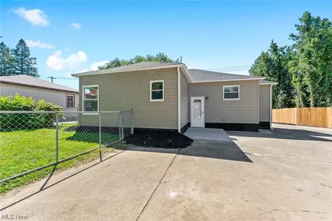 645 Maplewood Ave, Struthers, OH 44471 photo 30
