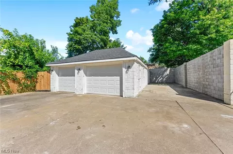 645 Maplewood Ave, Struthers, OH 44471 photo 27