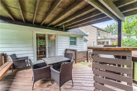 321 E 276th St, Euclid, OH 44132 photo 5