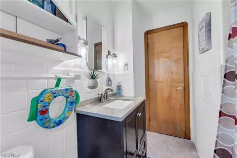 321 E 276th St, Euclid, OH 44132 photo 19