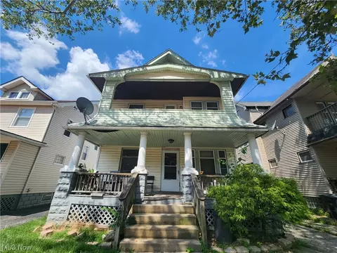2906 E 119th St, Cleveland, OH 44120