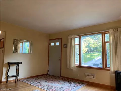 1138 Pitkin Ave, Akron, OH 44310 photo 11