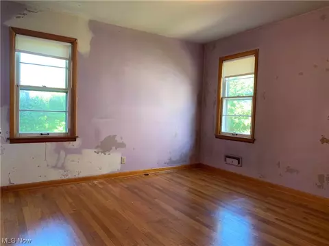 1138 Pitkin Ave, Akron, OH 44310 photo 18