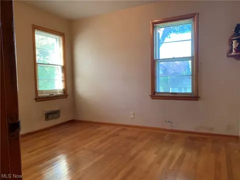 1138 Pitkin Ave, Akron, OH 44310 photo 17