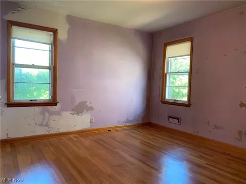 1138 Pitkin Ave, Akron, OH 44310 photo 18