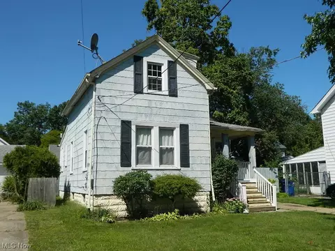 3482 W 136th St, Cleveland, OH 44111