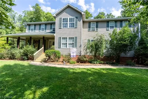 395 Jesterville Rd, Parkersburg, WV 26105