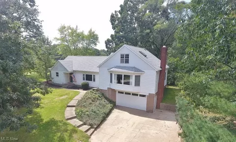 5011 Revere Ave NW, Massillon, OH 44647