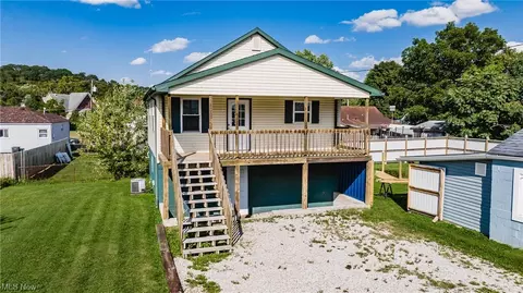 705 Summers St, Parkersburg, WV 26101