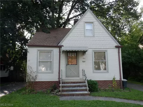 3942 Brookside Blvd, Cleveland, OH 44111 photo 1