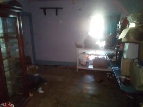 1414 W 8th St, Ashtabula, OH 44004 photo 2
