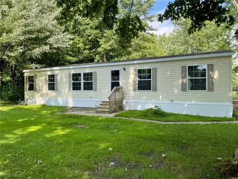 3651 Austin Rd #33, Geneva, OH 44041