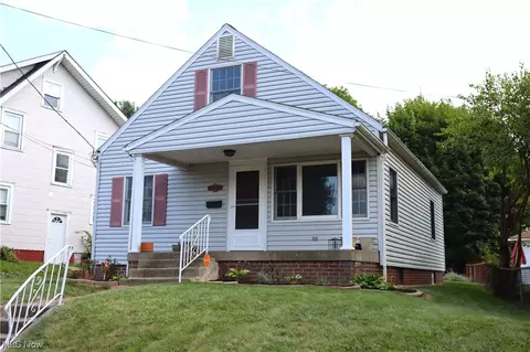 1318 17th St NW, Canton, OH 44703