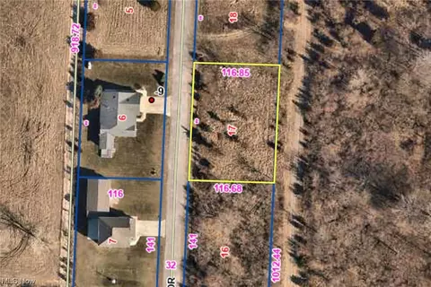 Chardonnay Drive, Kelleys Island, OH 43438