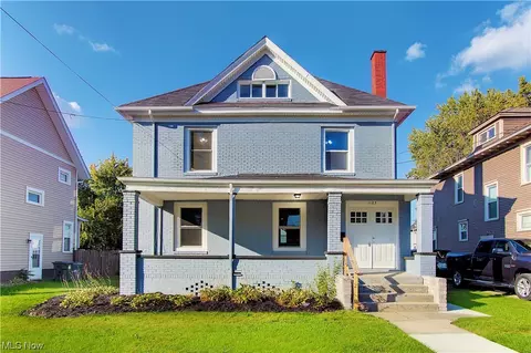 1123 13th St NW, Canton, OH 44703