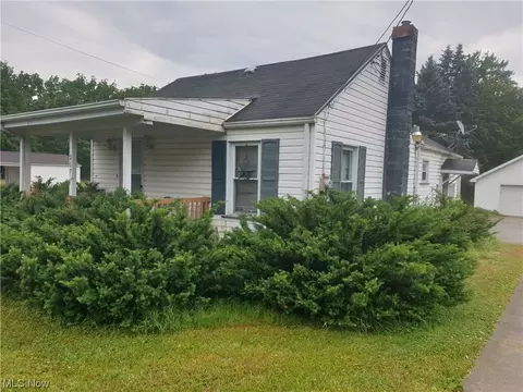 207 Diehl South Rd, Leavittsburg, OH 44430