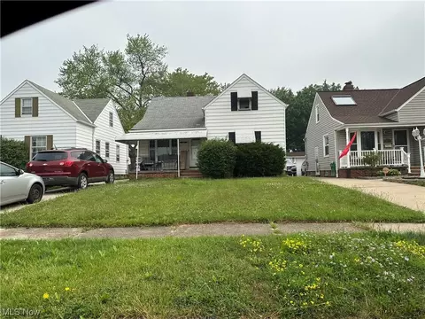 13013 Willard Ave, Garfield Heights, OH 44125