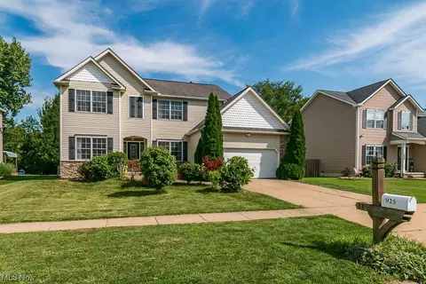 925 Outrigger Cv, Painesville, OH 44077