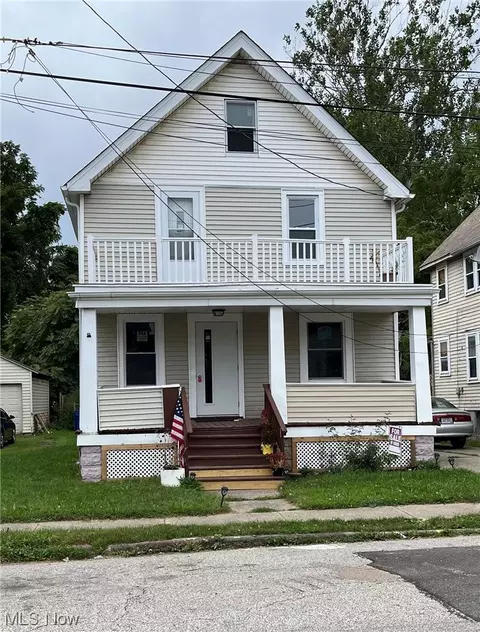 3568 W 67th St, Cleveland, OH 44102
