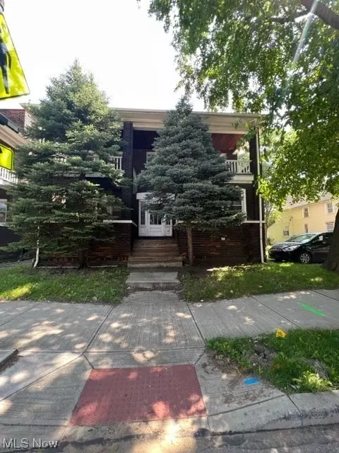 3247 E 55th, Cleveland, OH 44127