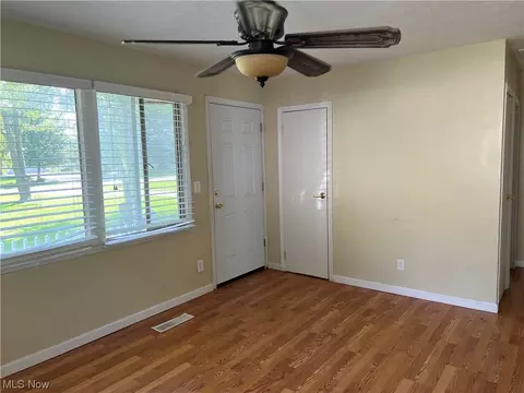 508 Vermont Rd, Elyria, OH 44035 photo 7