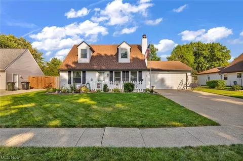 386 Sonesta Ave, Elyria, OH 44035 photo 1