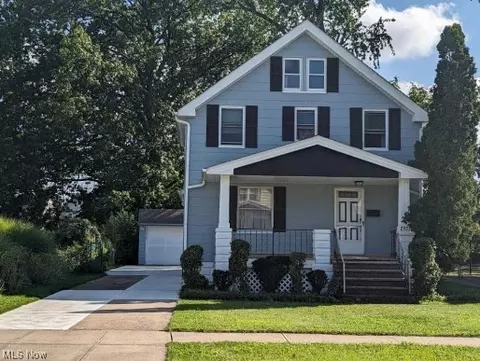 2923 Lincoln Ave, Parma, OH 44134