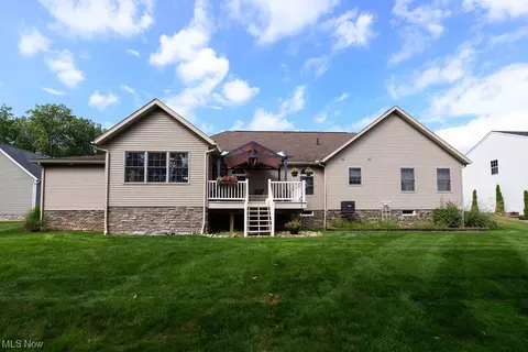 6425 Ruth Dr, Seven Hills, OH 44131 photo 34