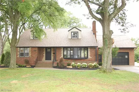 408 Ewing Rd, Boardman, OH 44512