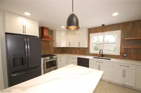 408 Ewing Rd, Boardman, OH 44512 photo 11