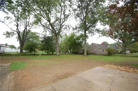 408 Ewing Rd, Boardman, OH 44512 photo 6