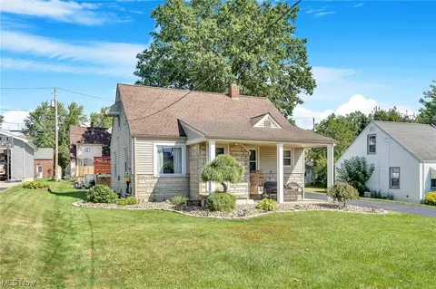 63 Helena, Struthers, OH 44471 photo 3