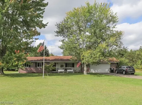 18701 Steubenville Pike Rd, Hammondsville, OH 43930