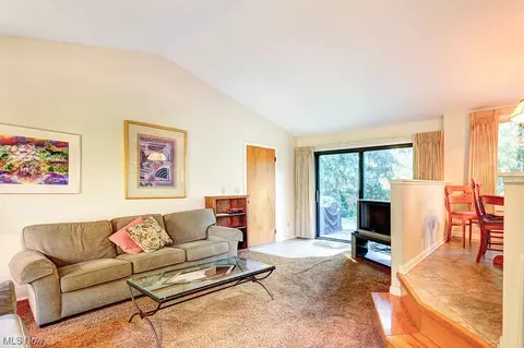 23750 Chardon Rd, Euclid, OH 44117 photo 15