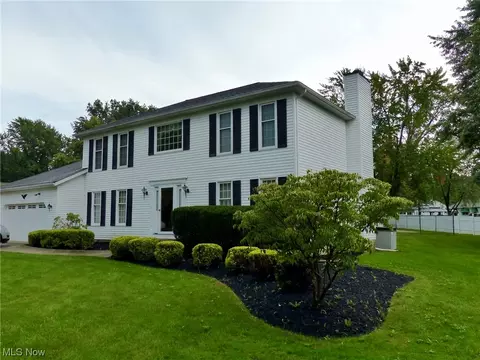 9050 Terrace Park Dr, Mentor, OH 44060