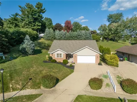 225 High St, Dover, OH 44622 photo 1