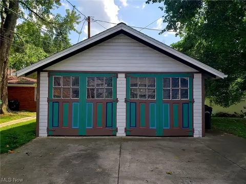 267 Harrison St, Elyria, OH 44035 photo 6