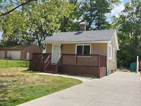 60 Birch Ave, Northfield, OH 44067