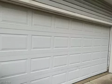 6833 E Pleasant Valley Rd, Independence, OH 44131 photo 2