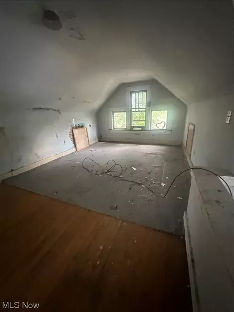 14 E Mildred Ave, Akron, OH 44310 photo 12