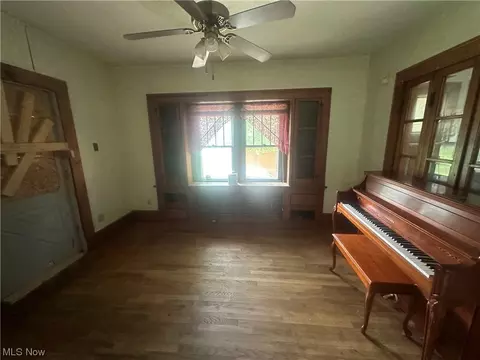 14 E Mildred Ave, Akron, OH 44310 photo 4