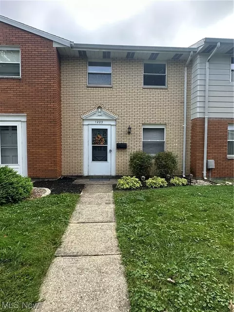 1223 Vester Ave, Springfield, OH 45503