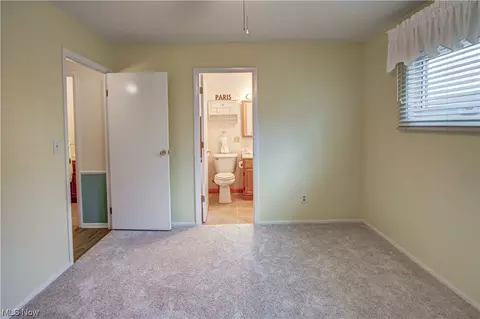 436 Maple Ave, Berea, OH 44017 photo 17