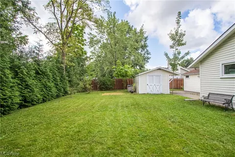 436 Maple Ave, Berea, OH 44017 photo 32