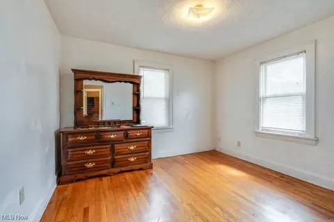 649 Patterson Ave, Akron, OH 44310 photo 11